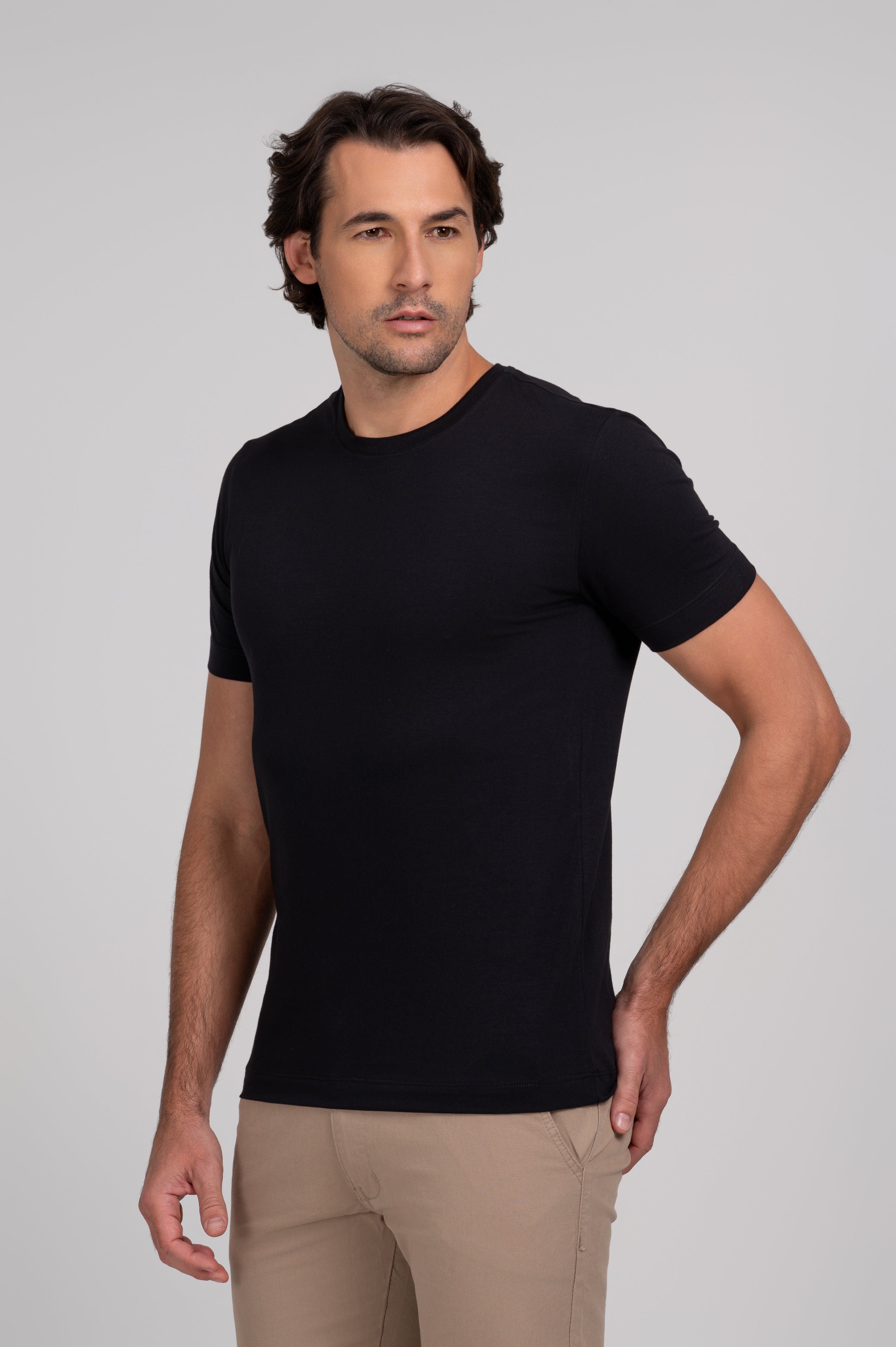 #cor_preto