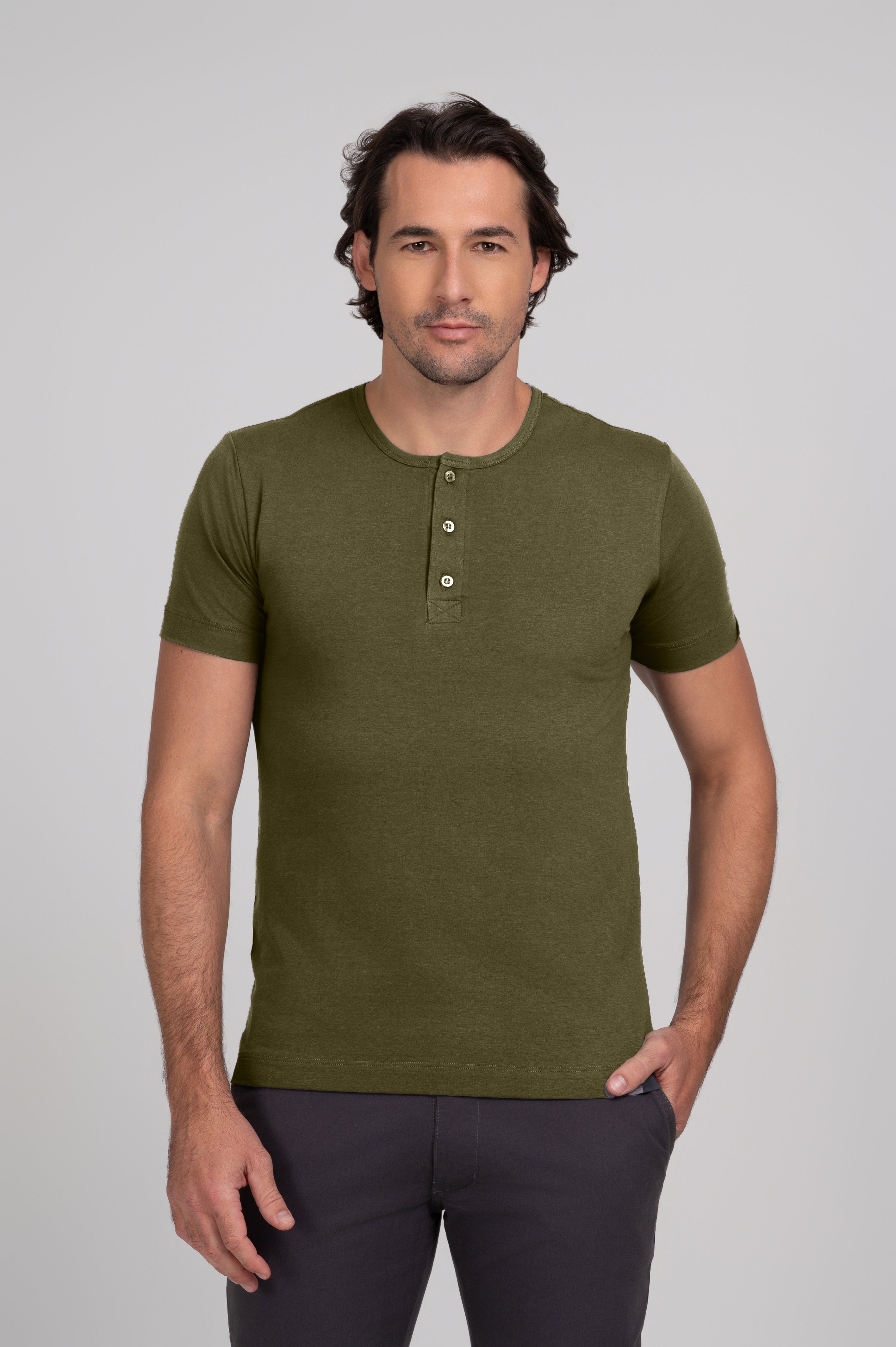 #cor_verde militar