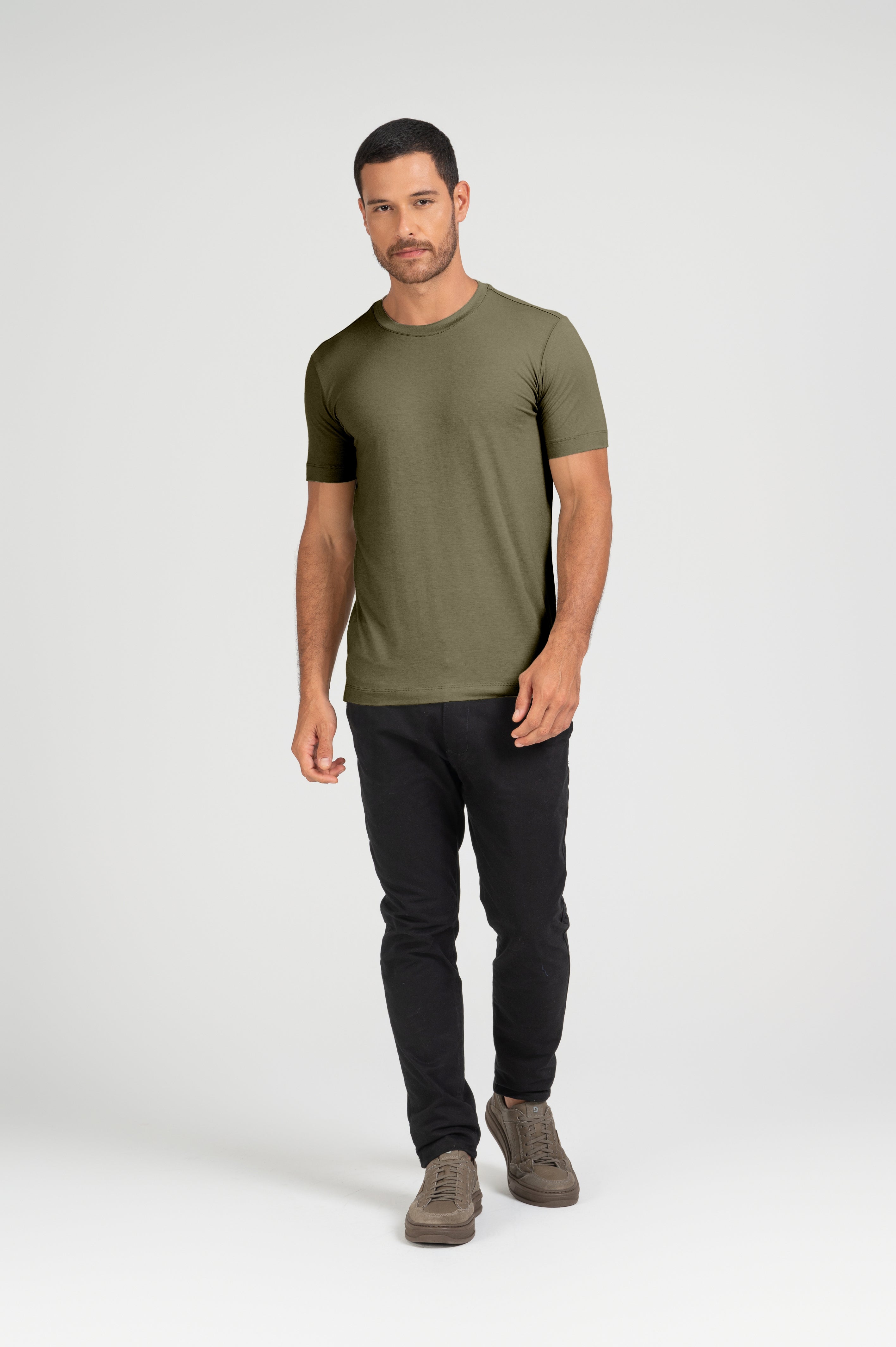 #cor_verde militar