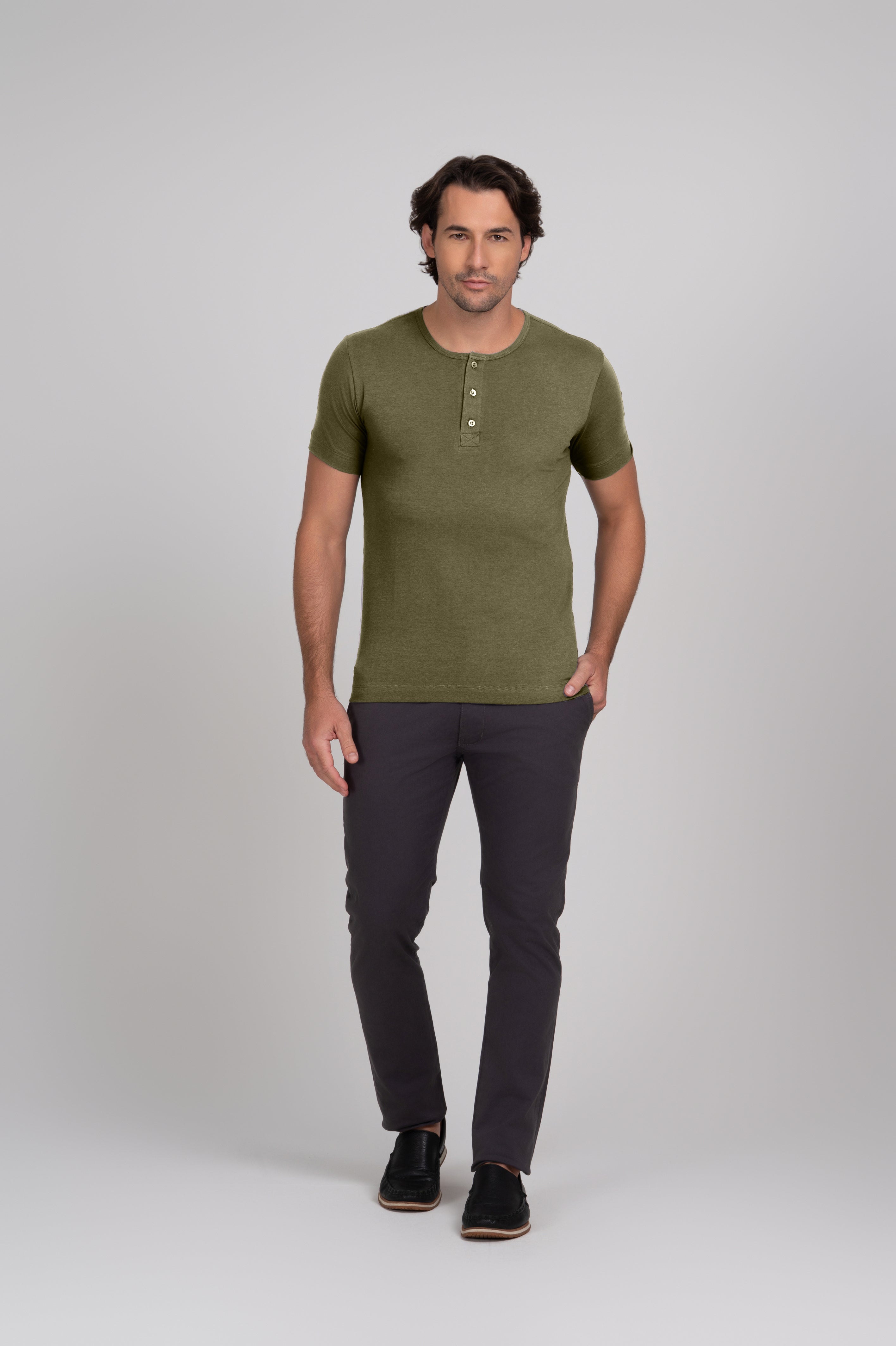 #cor_verde militar